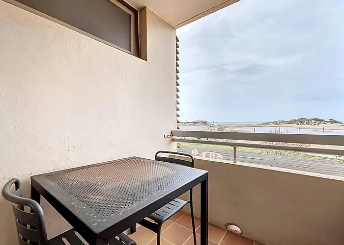 Le Neptune - Face A La - Parking Daire Fleury (Aude)